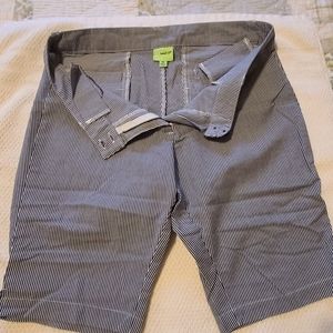 Ladies Emerald 18 Golf Shorts